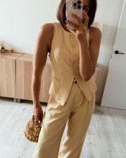 Conjunto amarillo