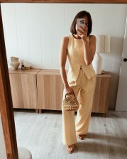 Conjunto amarillo