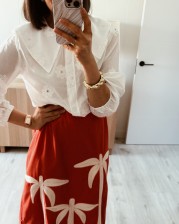 Falda bordada