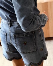 Short bordado ondita