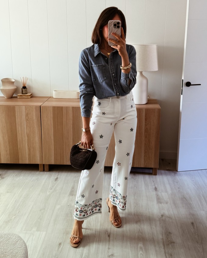 Pantalón bordado