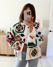 Chaqueta bordada