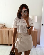 Blusa bordada blanca