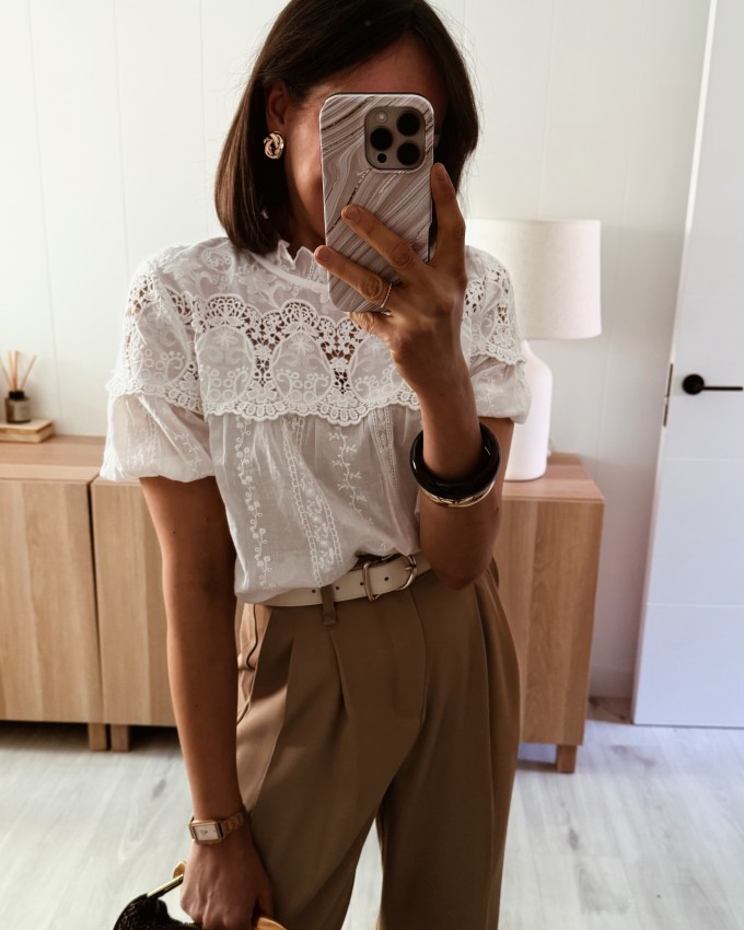 Blusa bordada blanca