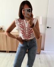 Blusa bordada