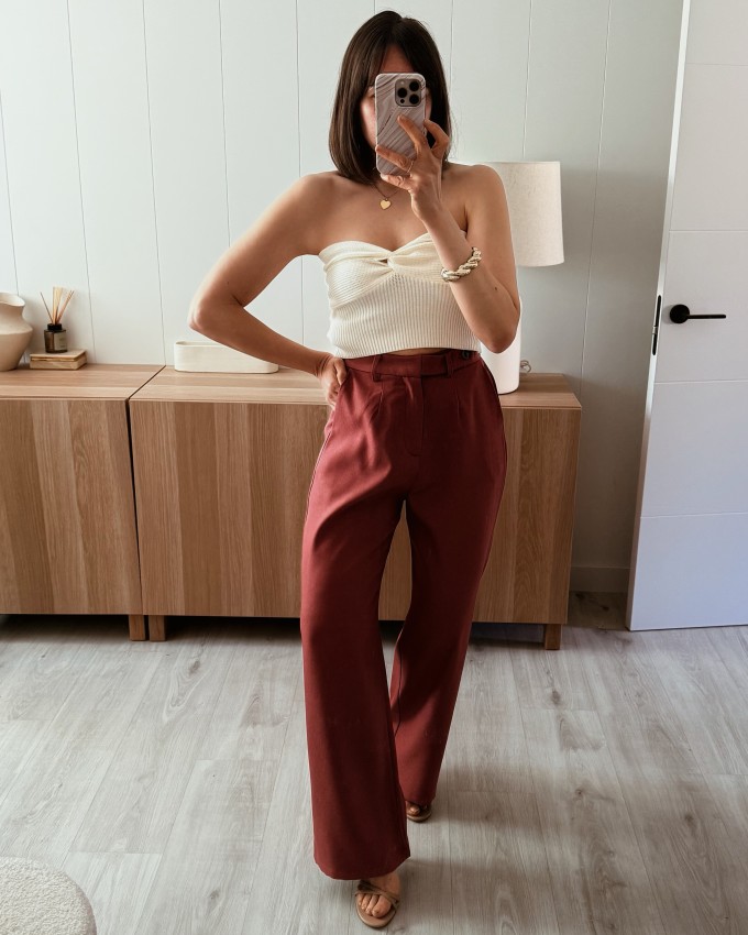 Pantalón rosa intenso