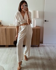 Conjunto beige